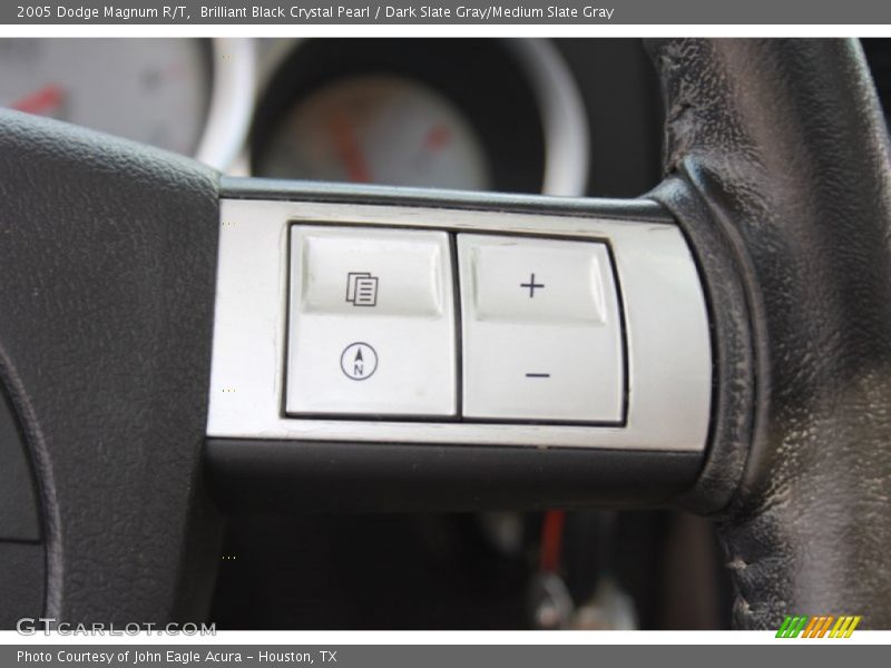 Brilliant Black Crystal Pearl / Dark Slate Gray/Medium Slate Gray 2005 Dodge Magnum R/T