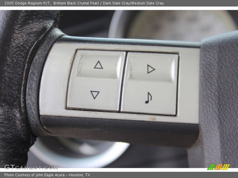 Brilliant Black Crystal Pearl / Dark Slate Gray/Medium Slate Gray 2005 Dodge Magnum R/T