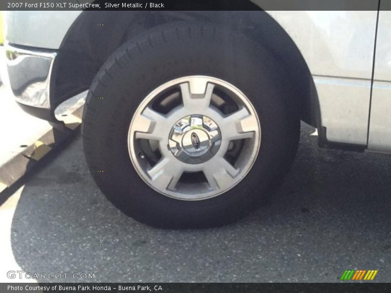 Silver Metallic / Black 2007 Ford F150 XLT SuperCrew