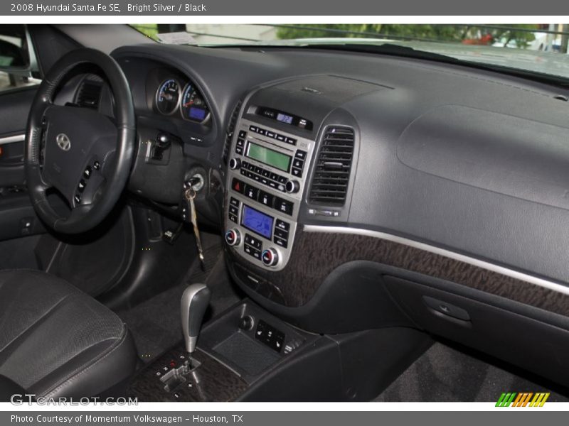 Bright Silver / Black 2008 Hyundai Santa Fe SE
