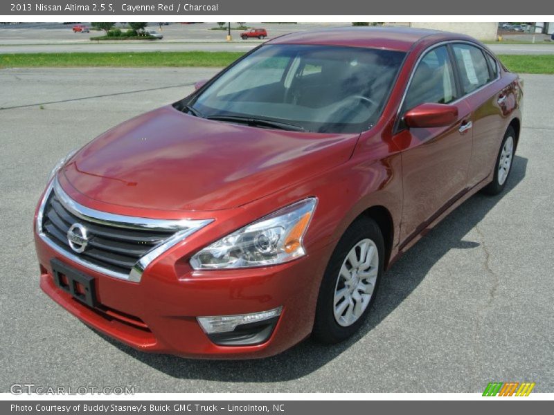 Cayenne Red / Charcoal 2013 Nissan Altima 2.5 S