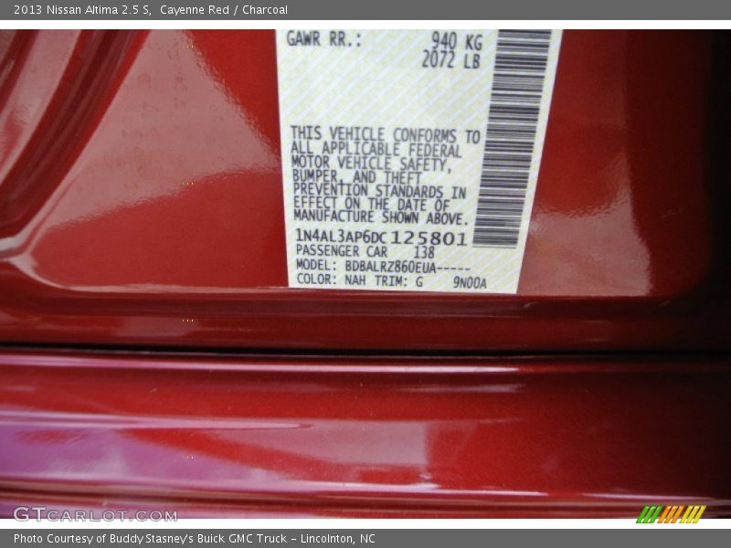 Cayenne Red / Charcoal 2013 Nissan Altima 2.5 S