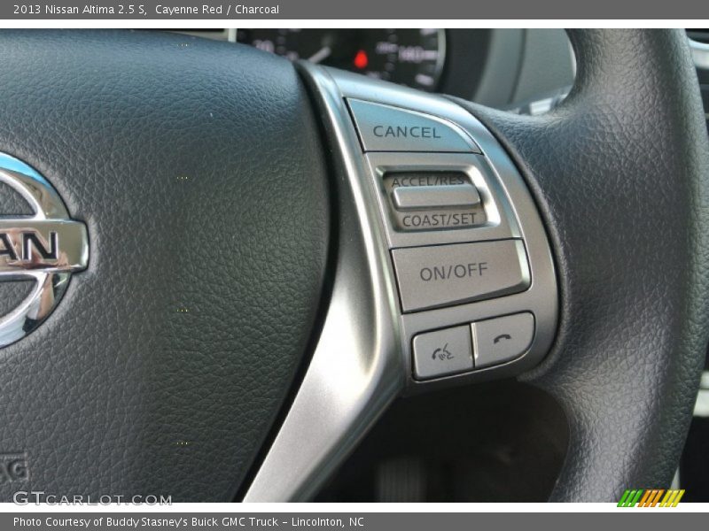 Cayenne Red / Charcoal 2013 Nissan Altima 2.5 S