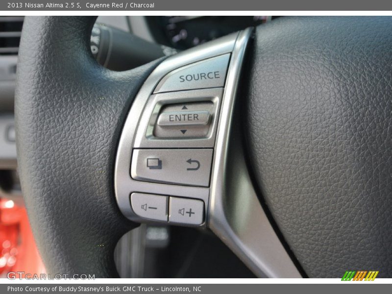 Cayenne Red / Charcoal 2013 Nissan Altima 2.5 S