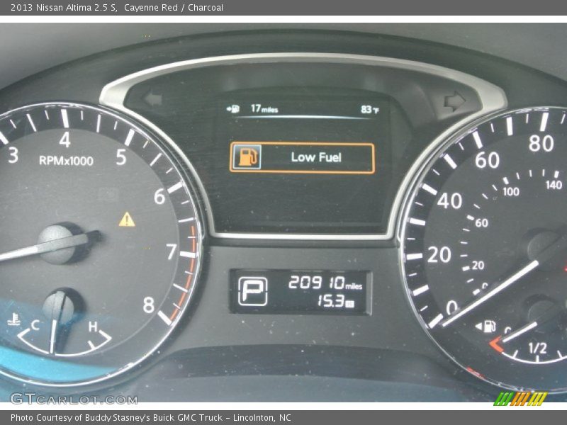 Cayenne Red / Charcoal 2013 Nissan Altima 2.5 S