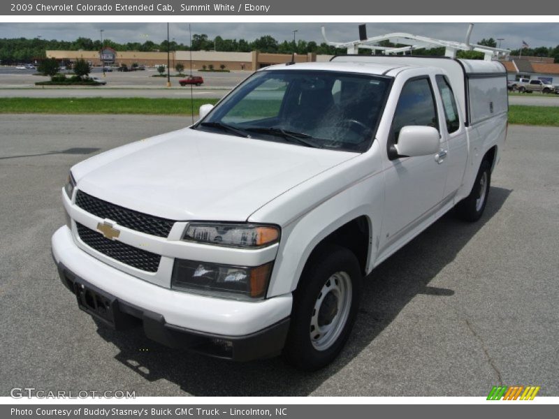 Front 3/4 View of 2009 Colorado Extended Cab