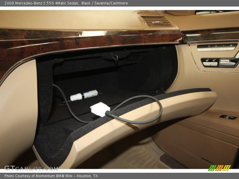 Black / Savanna/Cashmere 2009 Mercedes-Benz S 550 4Matic Sedan