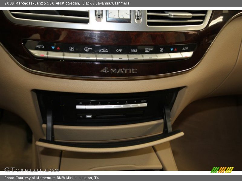 Black / Savanna/Cashmere 2009 Mercedes-Benz S 550 4Matic Sedan