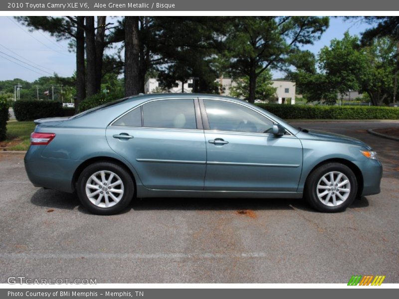 Aloe Green Metallic / Bisque 2010 Toyota Camry XLE V6