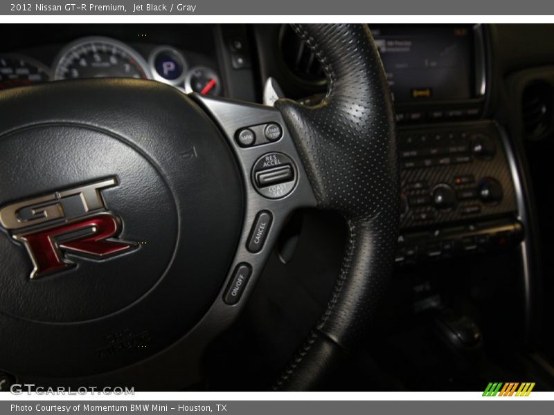 Controls of 2012 GT-R Premium