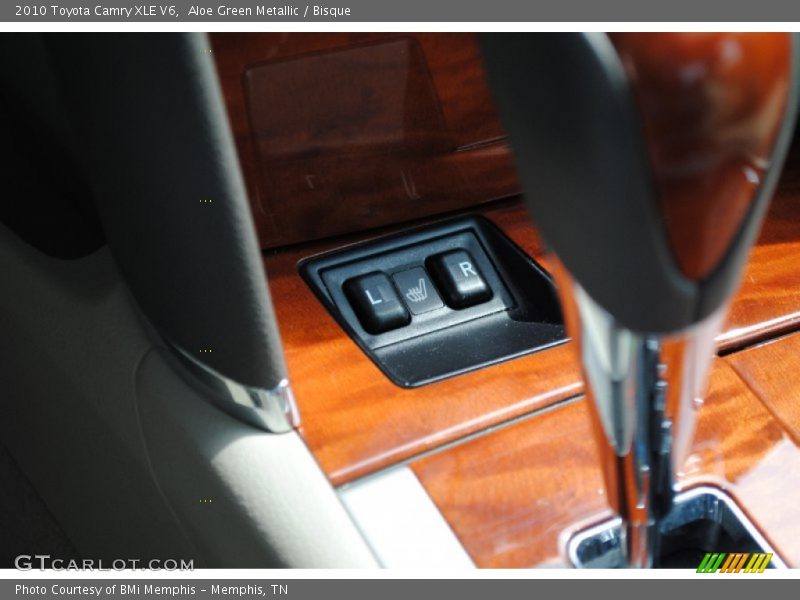 Aloe Green Metallic / Bisque 2010 Toyota Camry XLE V6