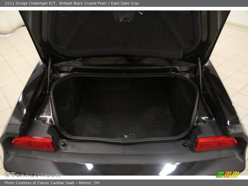 Brilliant Black Crystal Pearl / Dark Slate Gray 2011 Dodge Challenger R/T