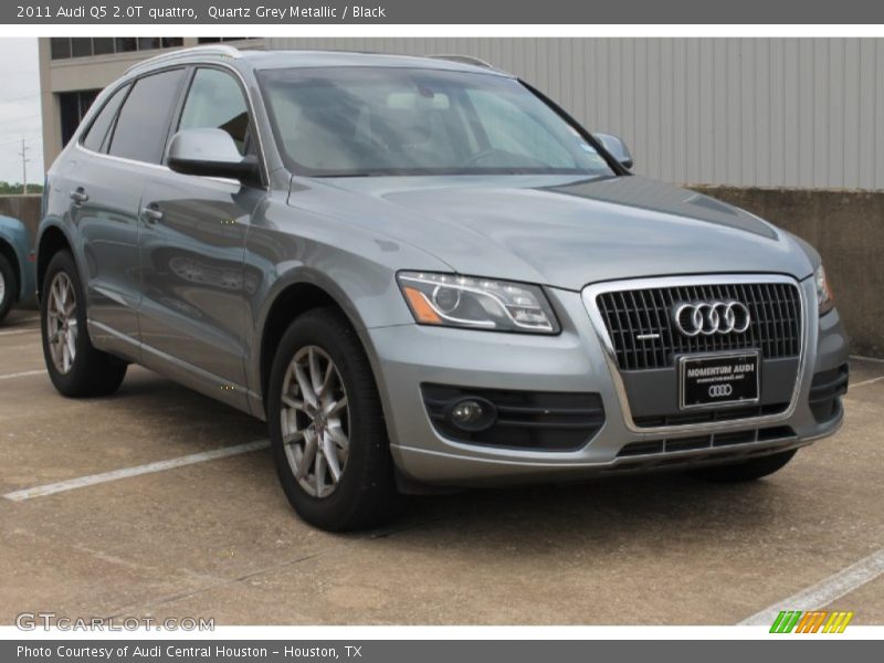 Quartz Grey Metallic / Black 2011 Audi Q5 2.0T quattro