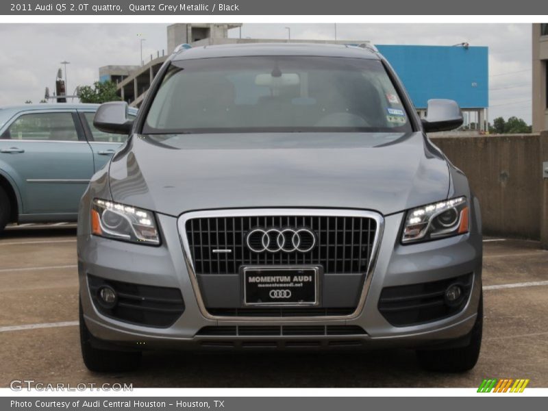 Quartz Grey Metallic / Black 2011 Audi Q5 2.0T quattro