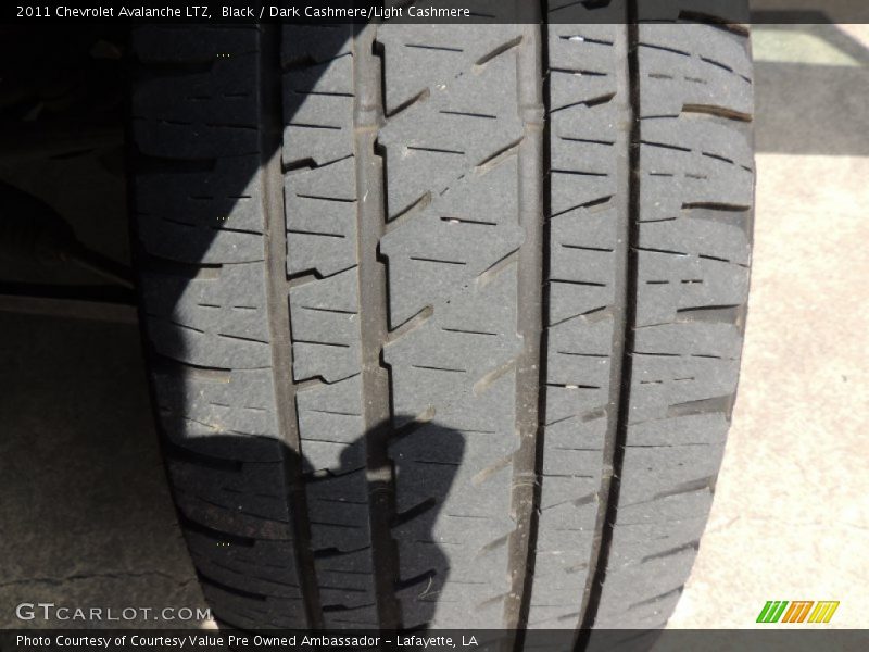 Black / Dark Cashmere/Light Cashmere 2011 Chevrolet Avalanche LTZ