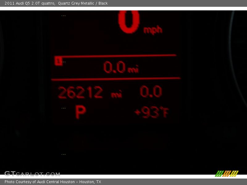 Quartz Grey Metallic / Black 2011 Audi Q5 2.0T quattro