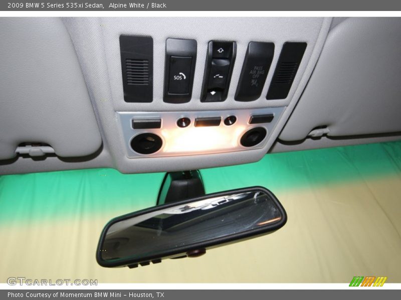 Alpine White / Black 2009 BMW 5 Series 535xi Sedan