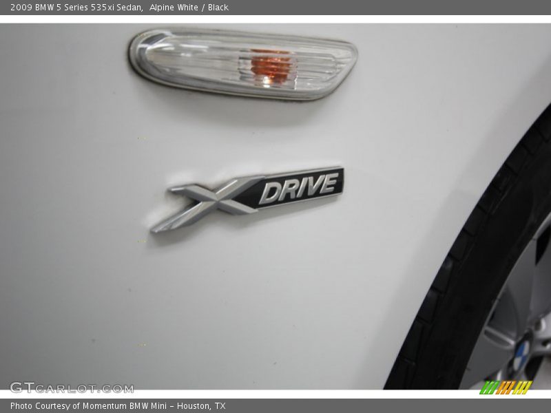 Alpine White / Black 2009 BMW 5 Series 535xi Sedan