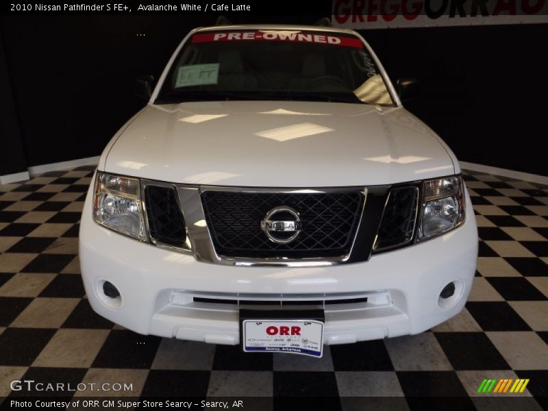 Avalanche White / Cafe Latte 2010 Nissan Pathfinder S FE+
