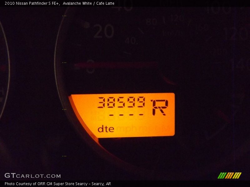 Avalanche White / Cafe Latte 2010 Nissan Pathfinder S FE+