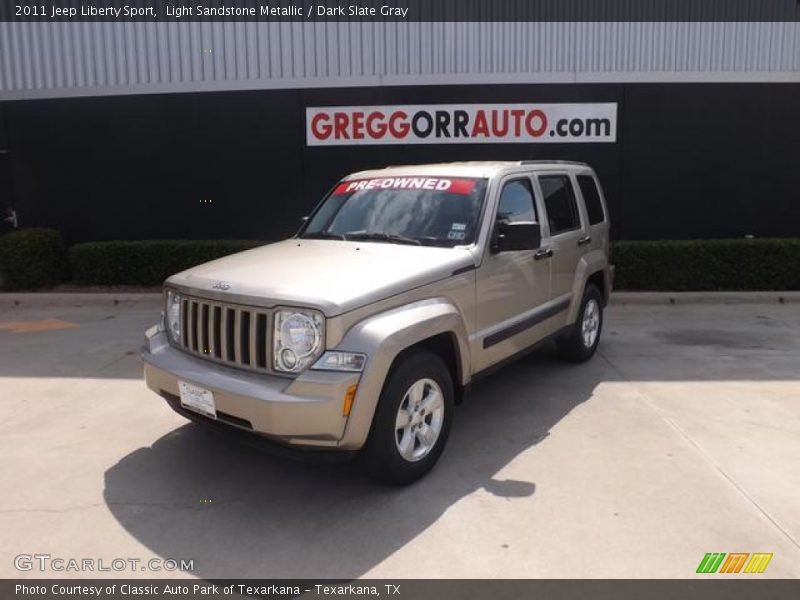 Light Sandstone Metallic / Dark Slate Gray 2011 Jeep Liberty Sport