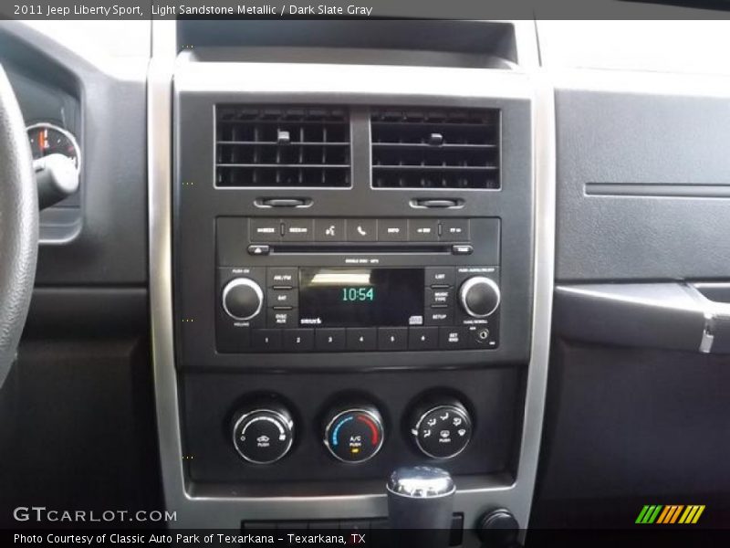 Light Sandstone Metallic / Dark Slate Gray 2011 Jeep Liberty Sport