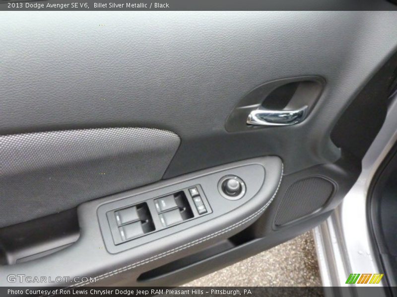 Billet Silver Metallic / Black 2013 Dodge Avenger SE V6