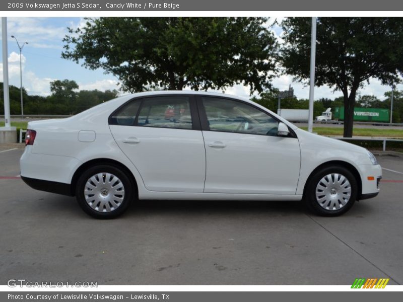 Candy White / Pure Beige 2009 Volkswagen Jetta S Sedan