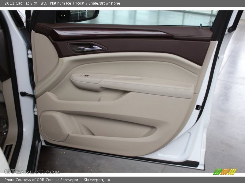 Platinum Ice Tricoat / Shale/Brownstone 2011 Cadillac SRX FWD