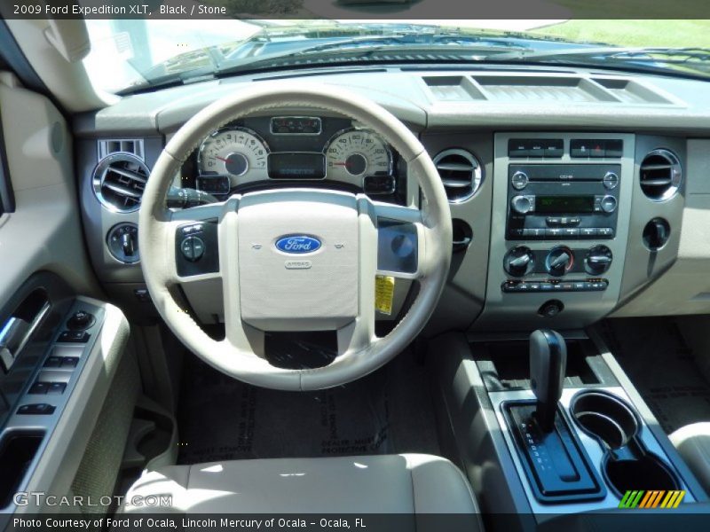 Black / Stone 2009 Ford Expedition XLT