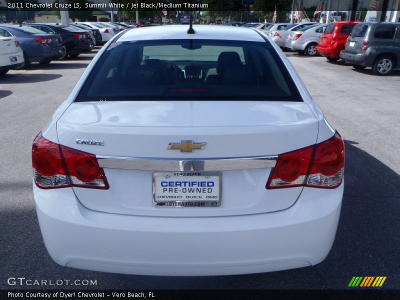 Summit White / Jet Black/Medium Titanium 2011 Chevrolet Cruze LS