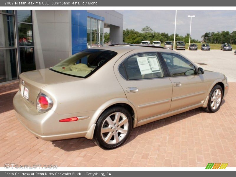 Sunlit Sand Metallic / Blond 2002 Nissan Maxima GLE