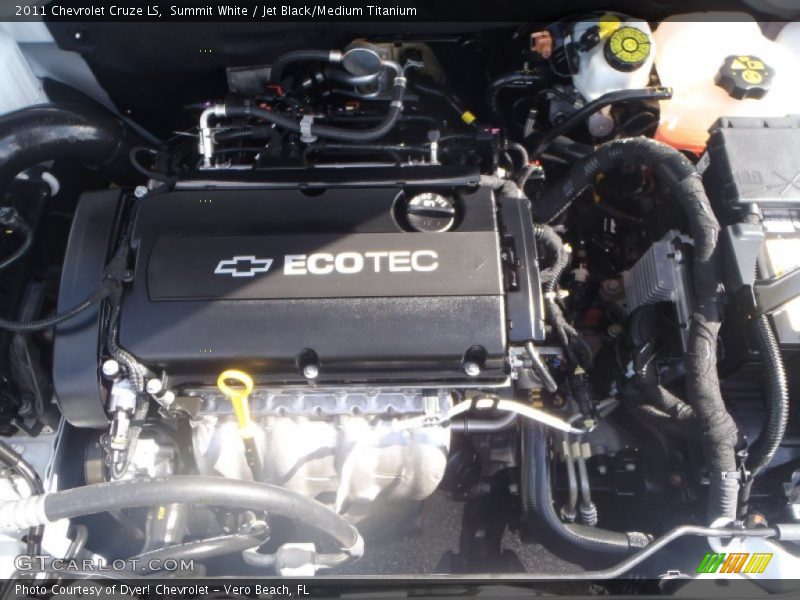 Summit White / Jet Black/Medium Titanium 2011 Chevrolet Cruze LS