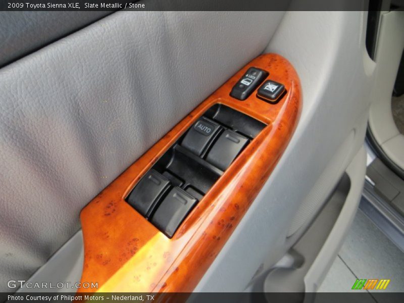 Slate Metallic / Stone 2009 Toyota Sienna XLE