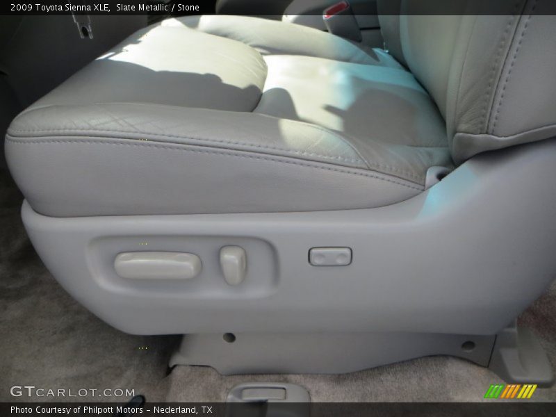 Slate Metallic / Stone 2009 Toyota Sienna XLE