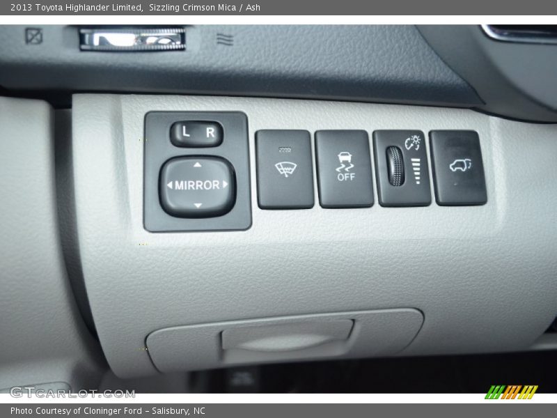 Sizzling Crimson Mica / Ash 2013 Toyota Highlander Limited