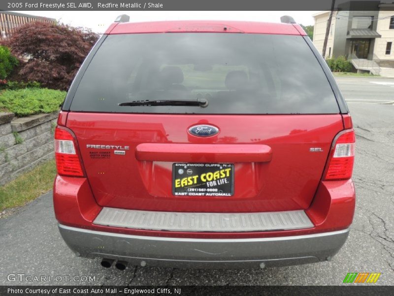 Redfire Metallic / Shale 2005 Ford Freestyle SEL AWD