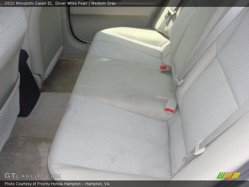Dover White Pearl / Medium Gray 2010 Mitsubishi Galant ES