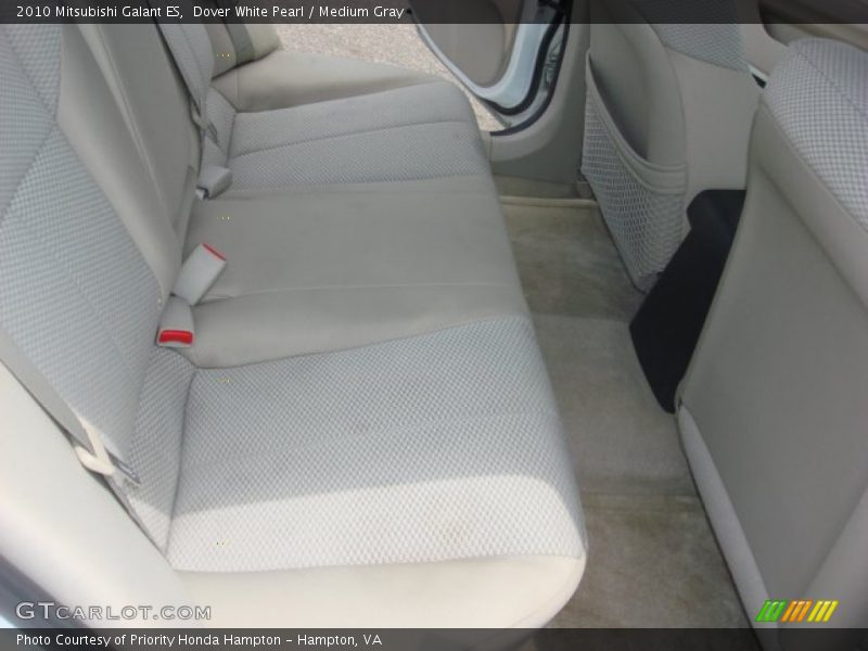 Dover White Pearl / Medium Gray 2010 Mitsubishi Galant ES