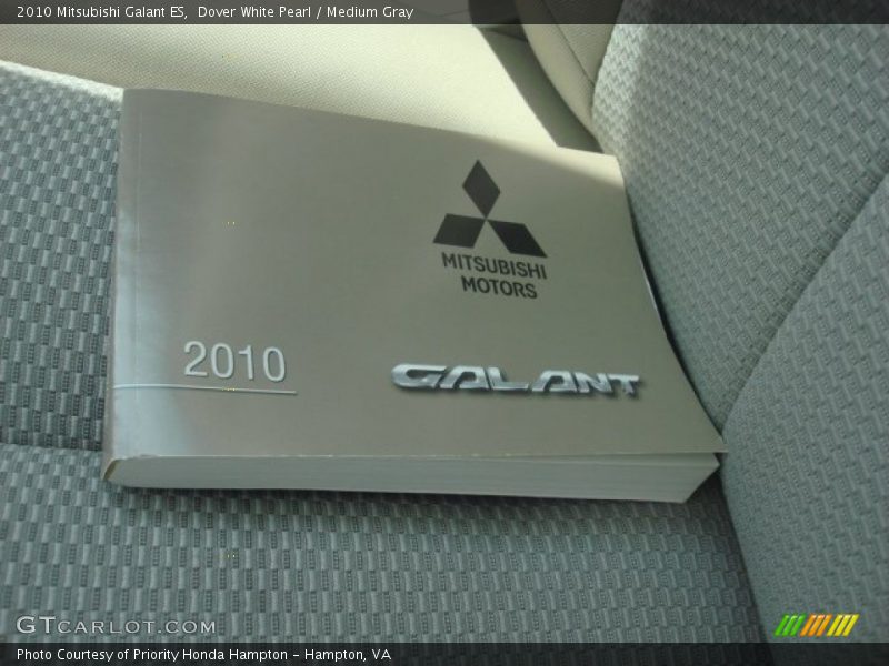 Dover White Pearl / Medium Gray 2010 Mitsubishi Galant ES