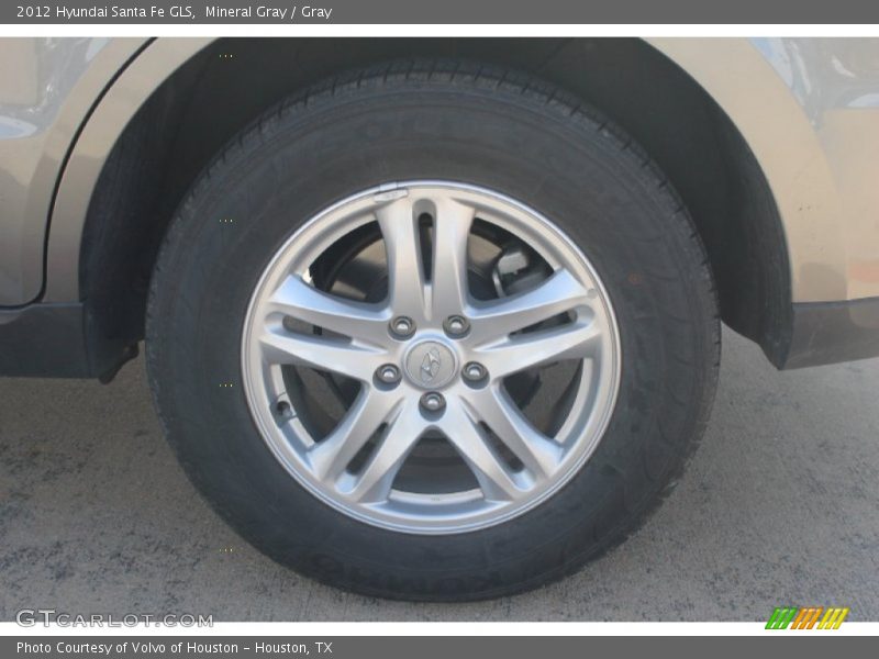 Mineral Gray / Gray 2012 Hyundai Santa Fe GLS