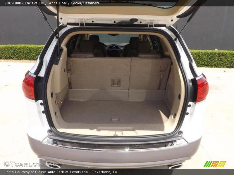 White Opal / Cocoa/Cashmere 2009 Buick Enclave CXL