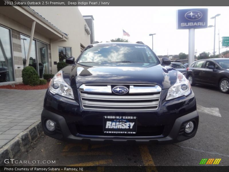 Deep Indigo Pearl / Ivory 2013 Subaru Outback 2.5i Premium