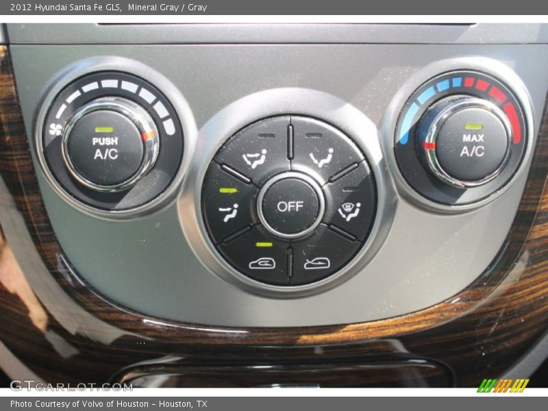Mineral Gray / Gray 2012 Hyundai Santa Fe GLS