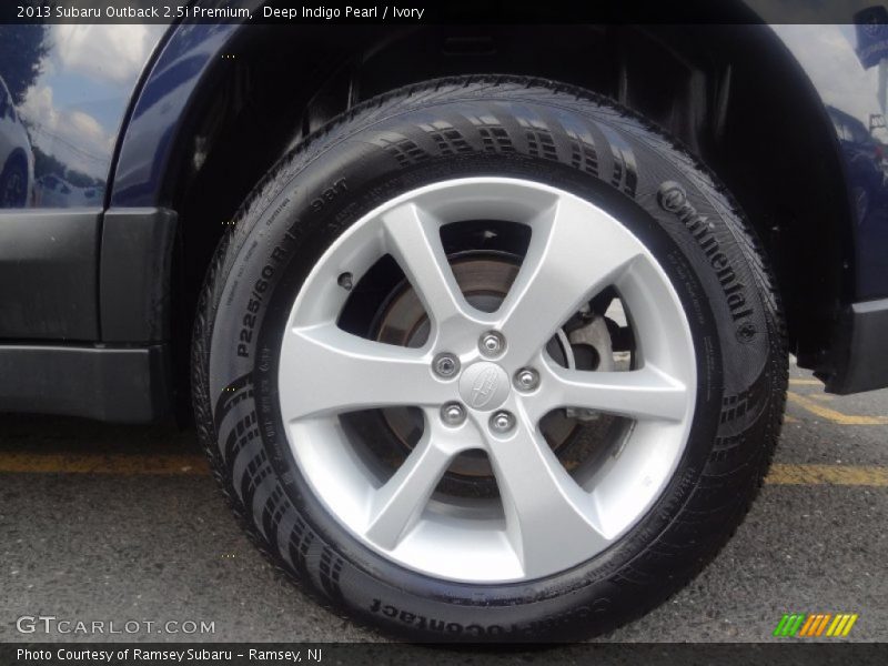 Deep Indigo Pearl / Ivory 2013 Subaru Outback 2.5i Premium