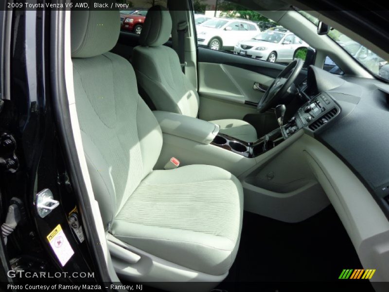 Black / Ivory 2009 Toyota Venza V6 AWD