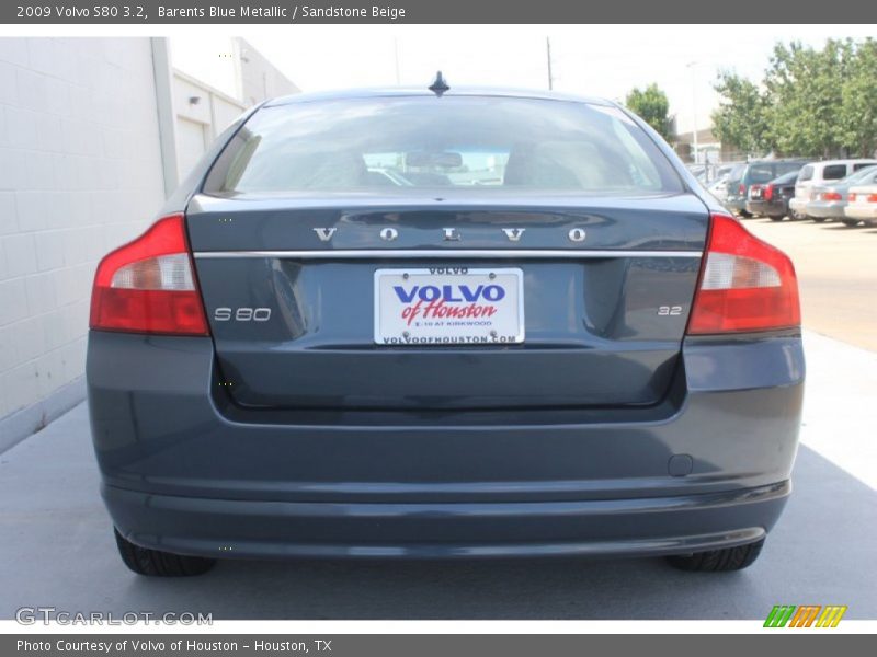 Barents Blue Metallic / Sandstone Beige 2009 Volvo S80 3.2