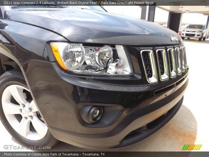 Brilliant Black Crystal Pearl / Dark Slate Gray/Light Pebble Beige 2011 Jeep Compass 2.4 Latitude