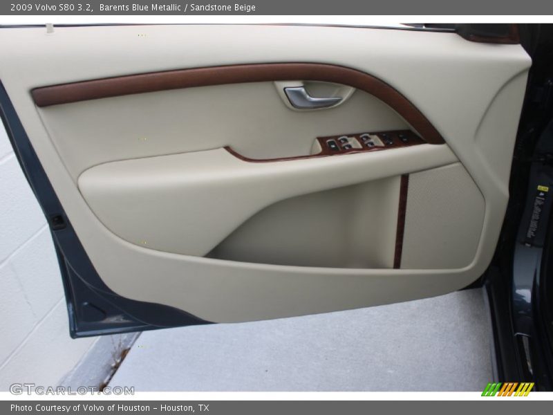 Barents Blue Metallic / Sandstone Beige 2009 Volvo S80 3.2
