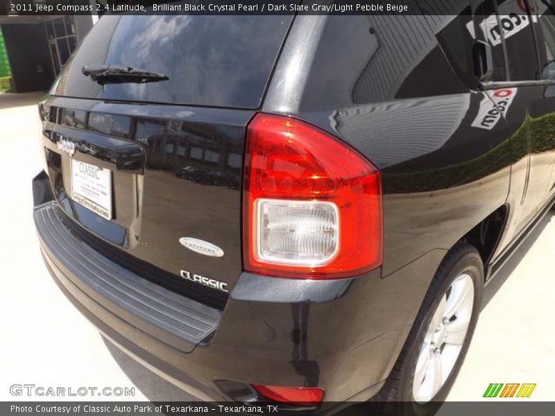 Brilliant Black Crystal Pearl / Dark Slate Gray/Light Pebble Beige 2011 Jeep Compass 2.4 Latitude